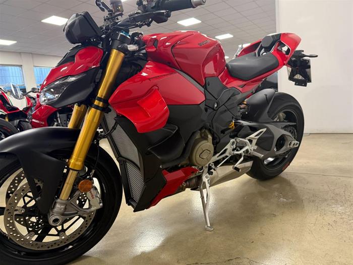 AutoVega - DUCATI Streetfighter | ID 38829