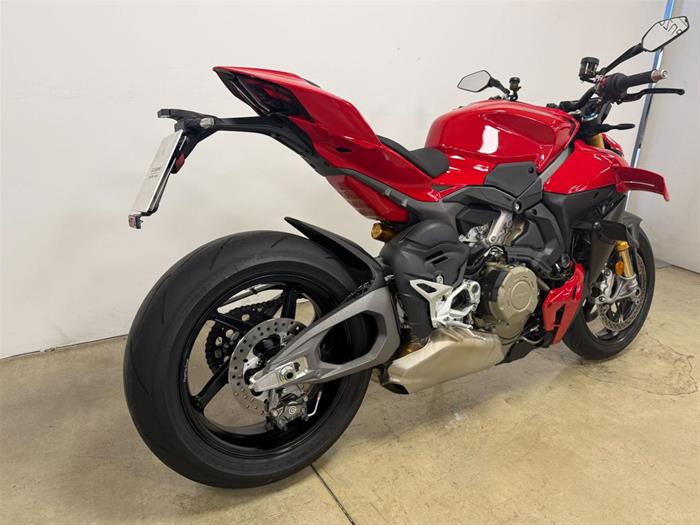 AutoVega - DUCATI Streetfighter | ID 38829