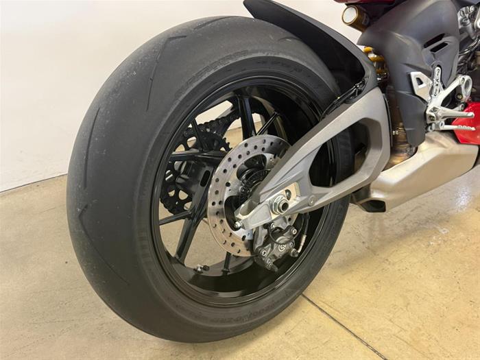 AutoVega - DUCATI Panigale V4 | ID 38850