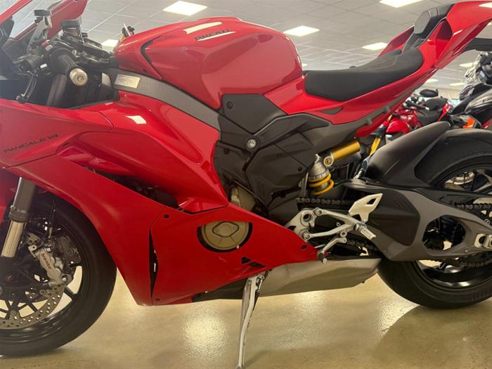 AutoVega - DUCATI Panigale V4 | ID 38850