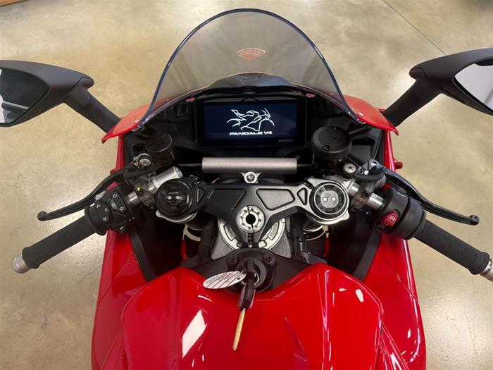 AutoVega - DUCATI Panigale V4 | ID 38850