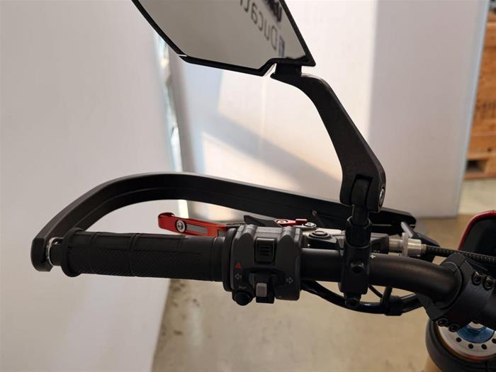 AutoVega - DUCATI Hypermotard 939 | ID 38849