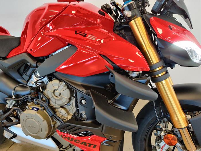 AutoVega - DUCATI Streetfighter | ID 39167