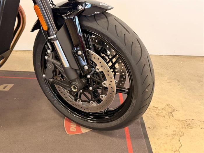 AutoVega - TRIUMPH Speed Twin | ID 39656