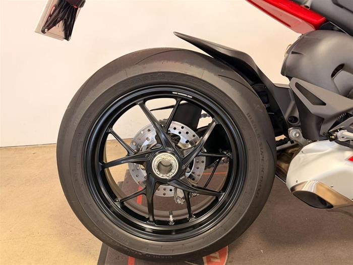 AutoVega - DUCATI Panigale V4 | ID 39655