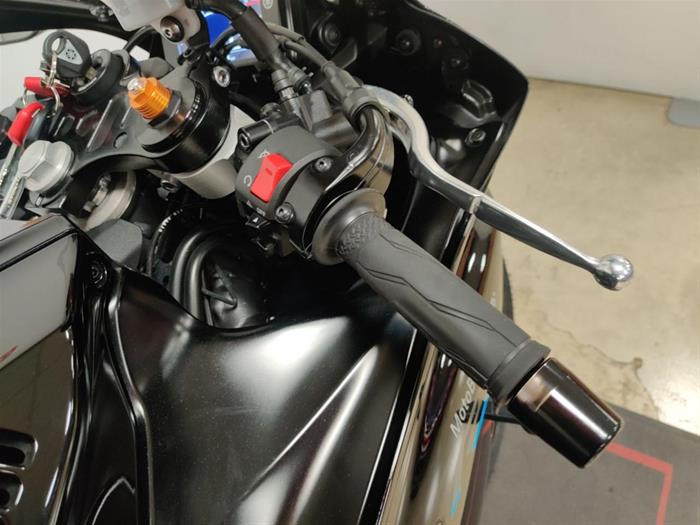 AutoVega - YAMAHA YZF 750 R7 | ID 39726