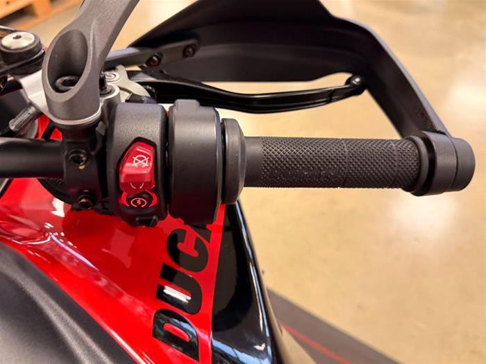 AutoVega - DUCATI Multistrada V4 S | ID 39972