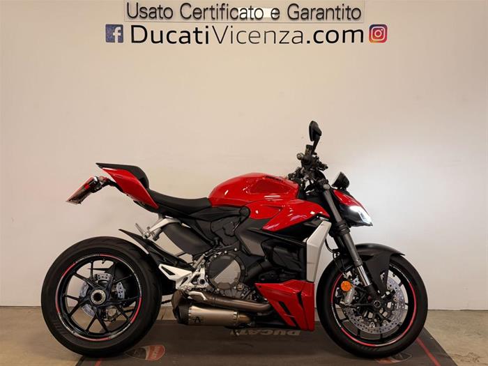 AutoVega - DUCATI Streetfighter | ID 39971