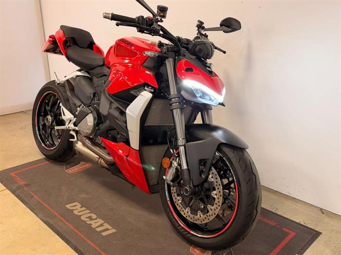 AutoVega - DUCATI Streetfighter | ID 39971