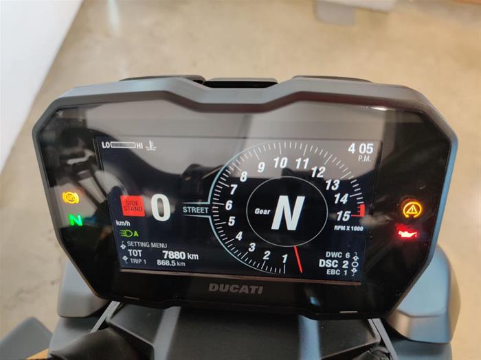 AutoVega - DUCATI Streetfighter | ID 40004