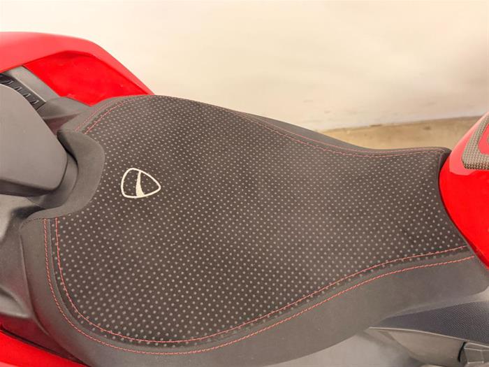 AutoVega - DUCATI Streetfighter | ID 40292