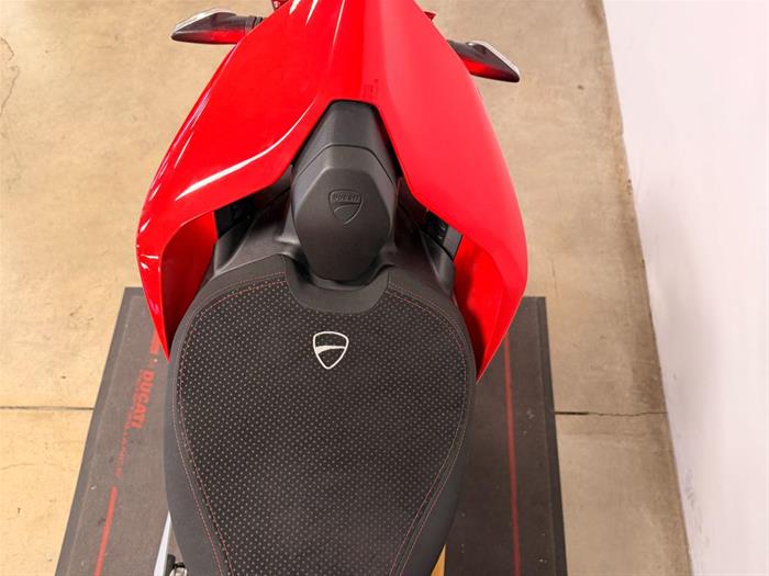 AutoVega - DUCATI Streetfighter | ID 40292