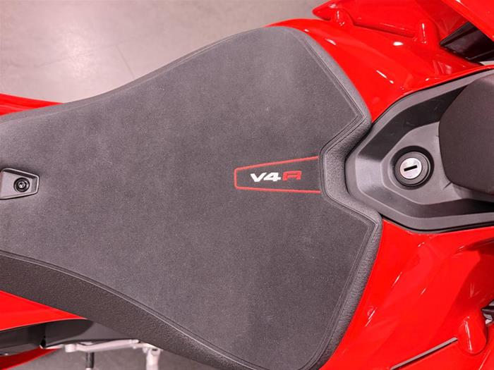 AutoVega - DUCATI Panigale V4 | ID 40449