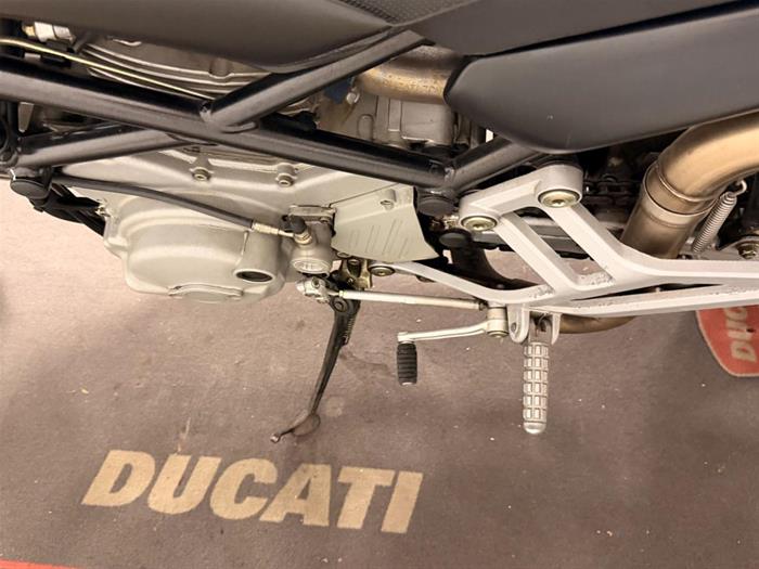 AutoVega - DUCATI Monster 750 | ID 40490