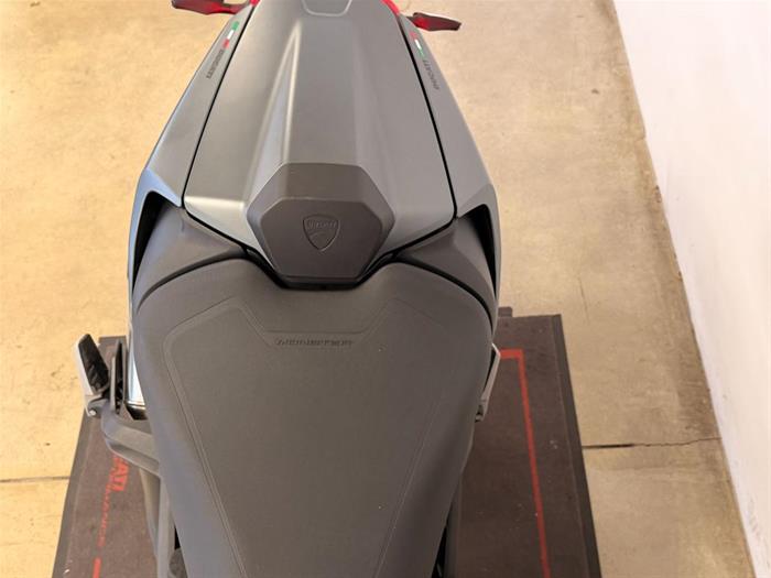 AutoVega - DUCATI Monster 937 | ID 40674