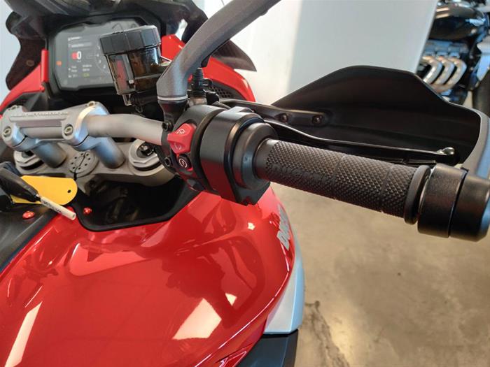 AutoVega - DUCATI Multistrada 1100 | ID 40726