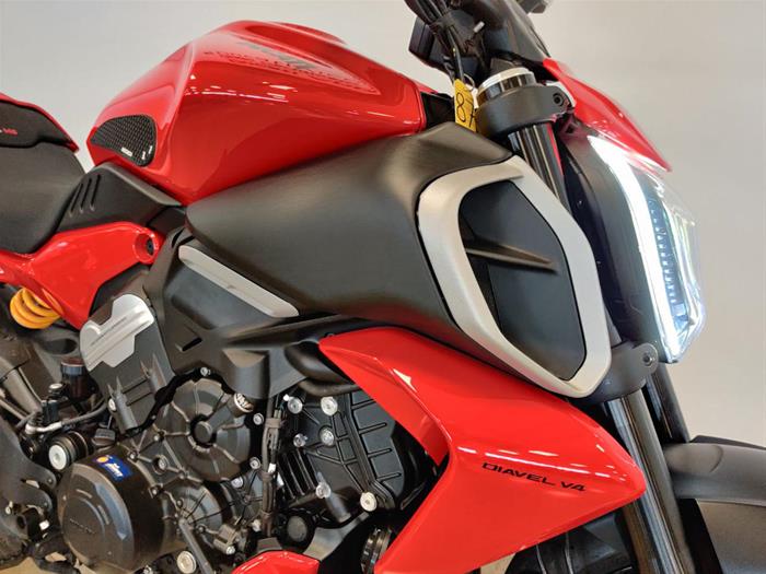 AutoVega - DUCATI Diavel V4 | ID 40818