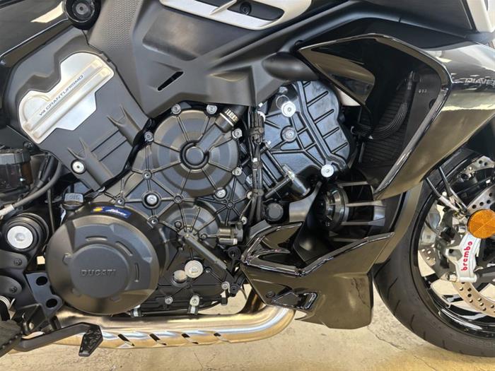 AutoVega - DUCATI Diavel V4 | ID 41149