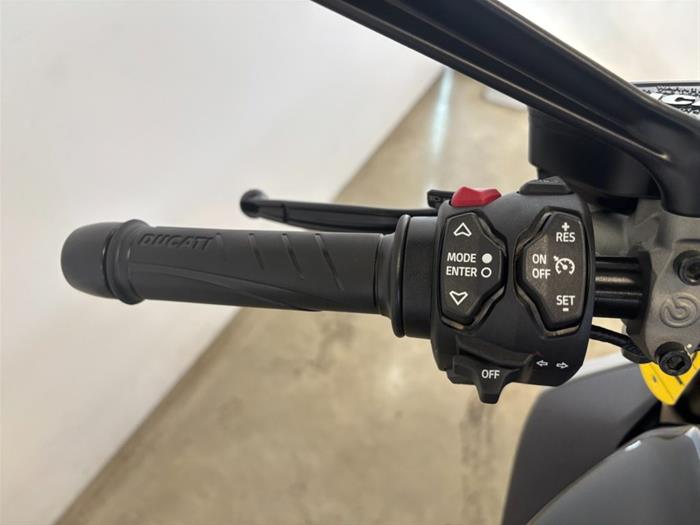 AutoVega - DUCATI Diavel V4 | ID 41149