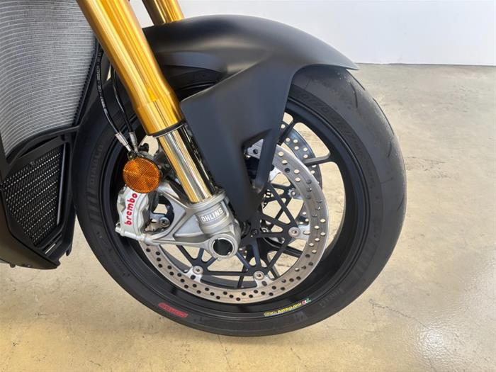 AutoVega - DUCATI Streetfighter V4 | ID 41158