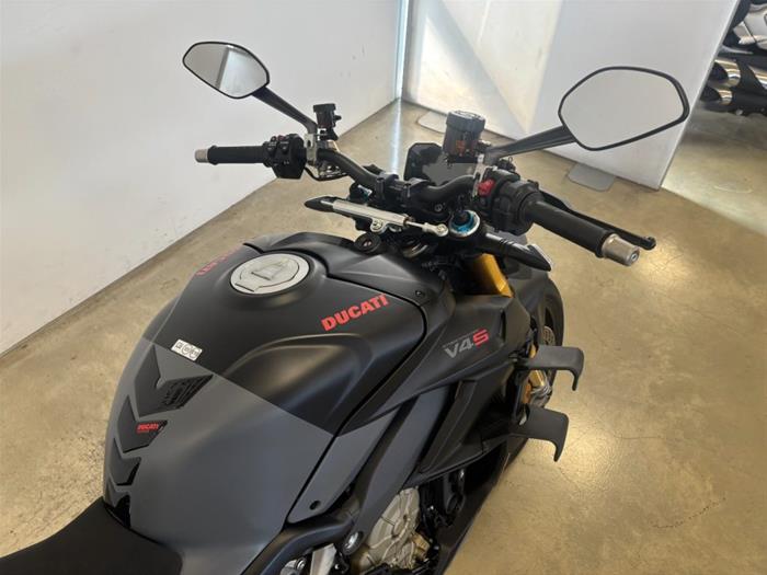 AutoVega - DUCATI Streetfighter V4 | ID 41158