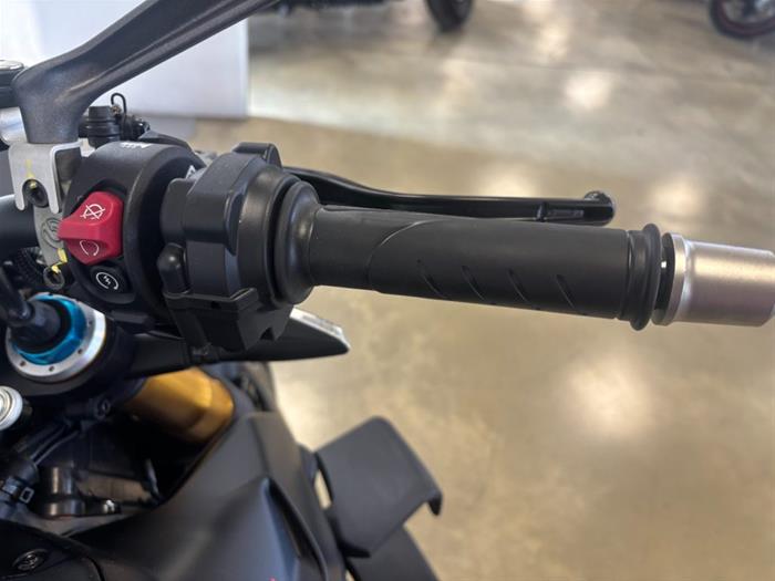 AutoVega - DUCATI Streetfighter V4 | ID 41158