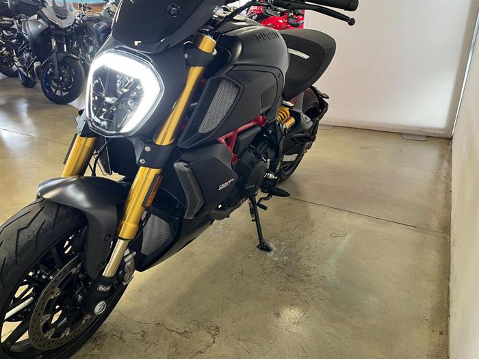 AutoVega - DUCATI Diavel | ID 41252