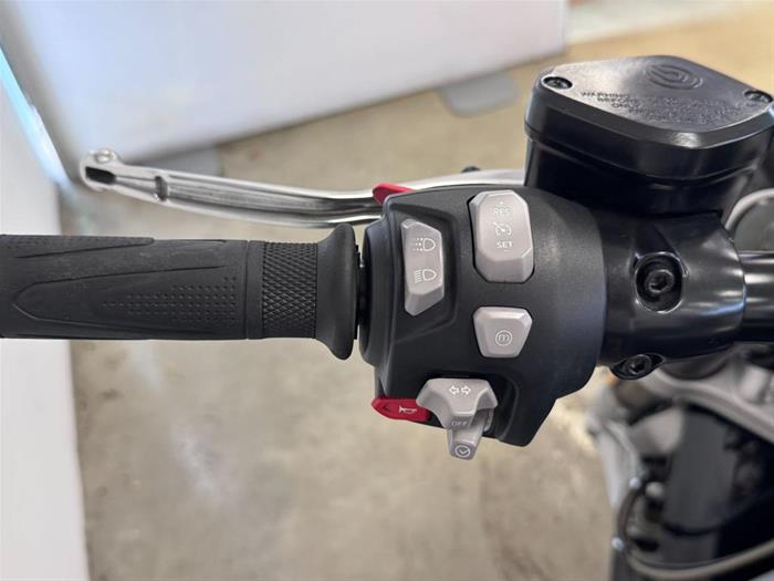 AutoVega - TRIUMPH Rocket 3 R | ID 41373