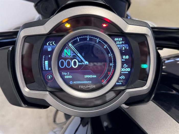 AutoVega - TRIUMPH Rocket 3 R | ID 41373