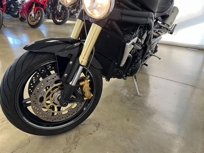 AutoVega - TRIUMPH Speed Triple 1050 | ID 41516