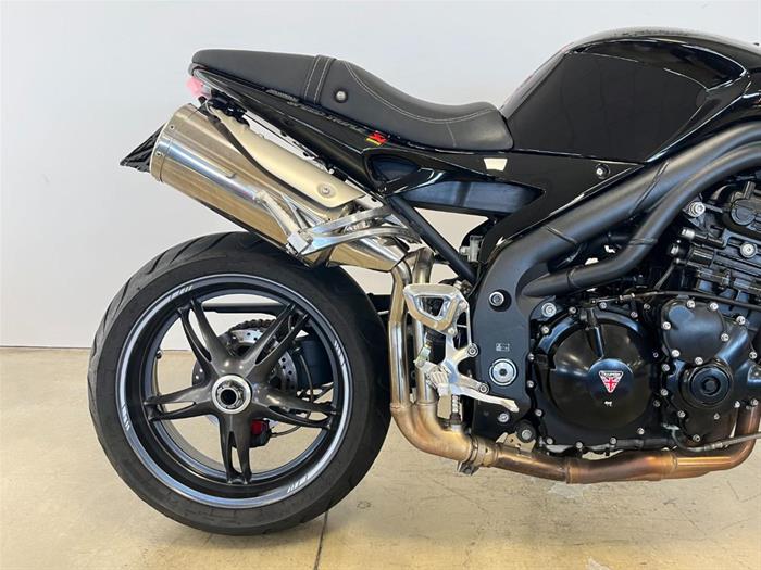 AutoVega - TRIUMPH Speed Triple 1050 | ID 41516