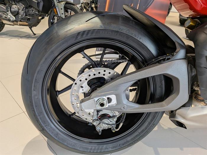 AutoVega - DUCATI Panigale V4 | ID 41519