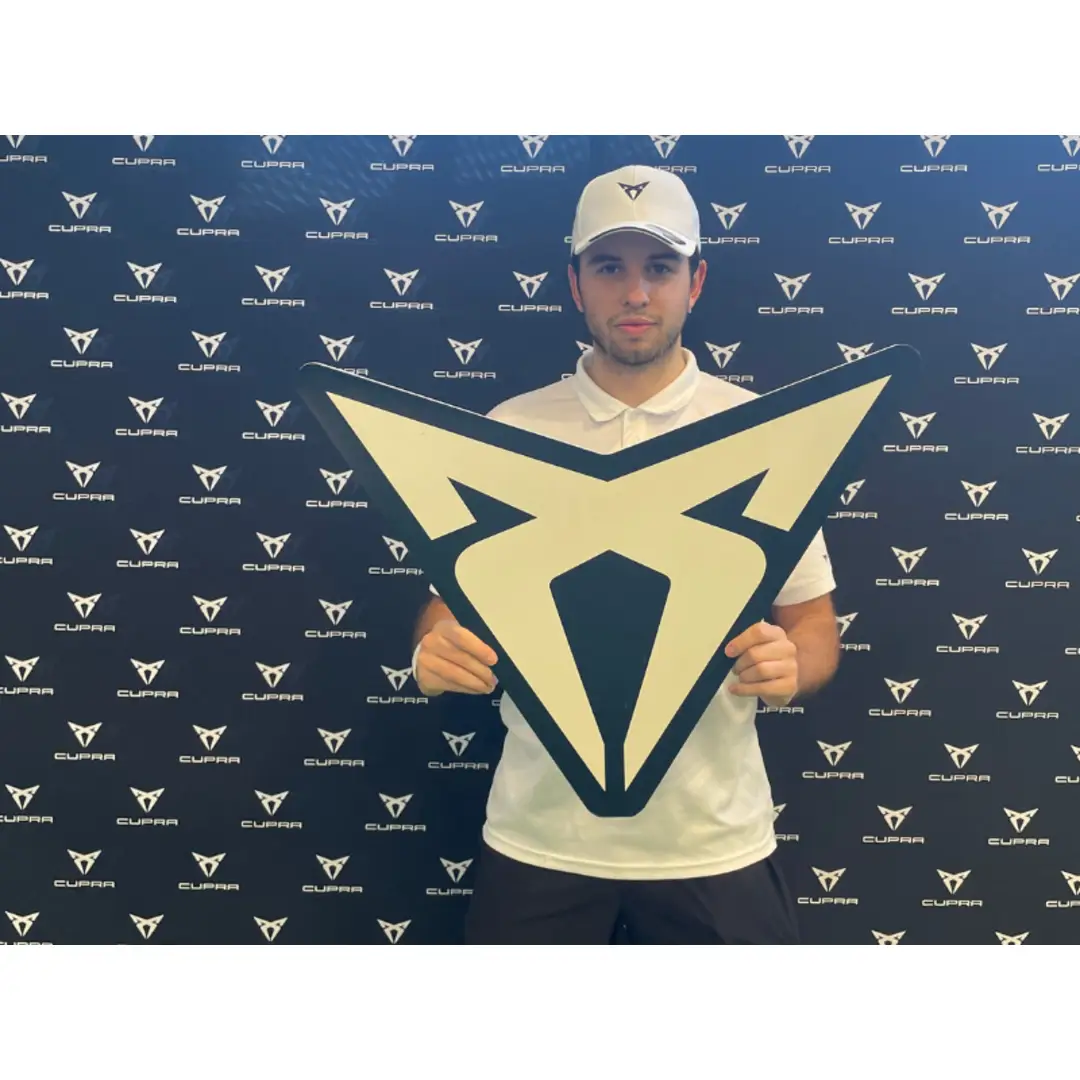 CUPRA Autovega e Padel Village di Arzignano