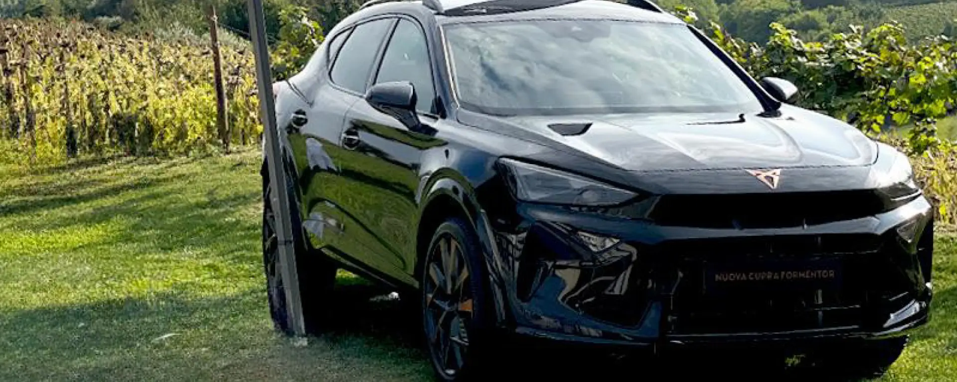 slider Nuova CUPRA Formentor si svela al tramonto tra le colline di Breganze