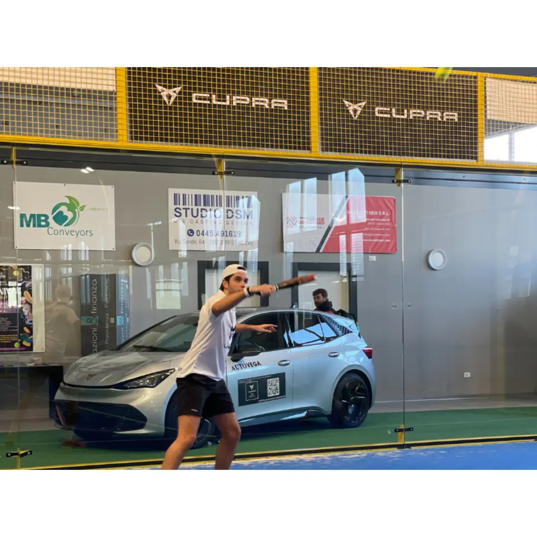 CUPRA Autovega e Padel Village di Arzignano