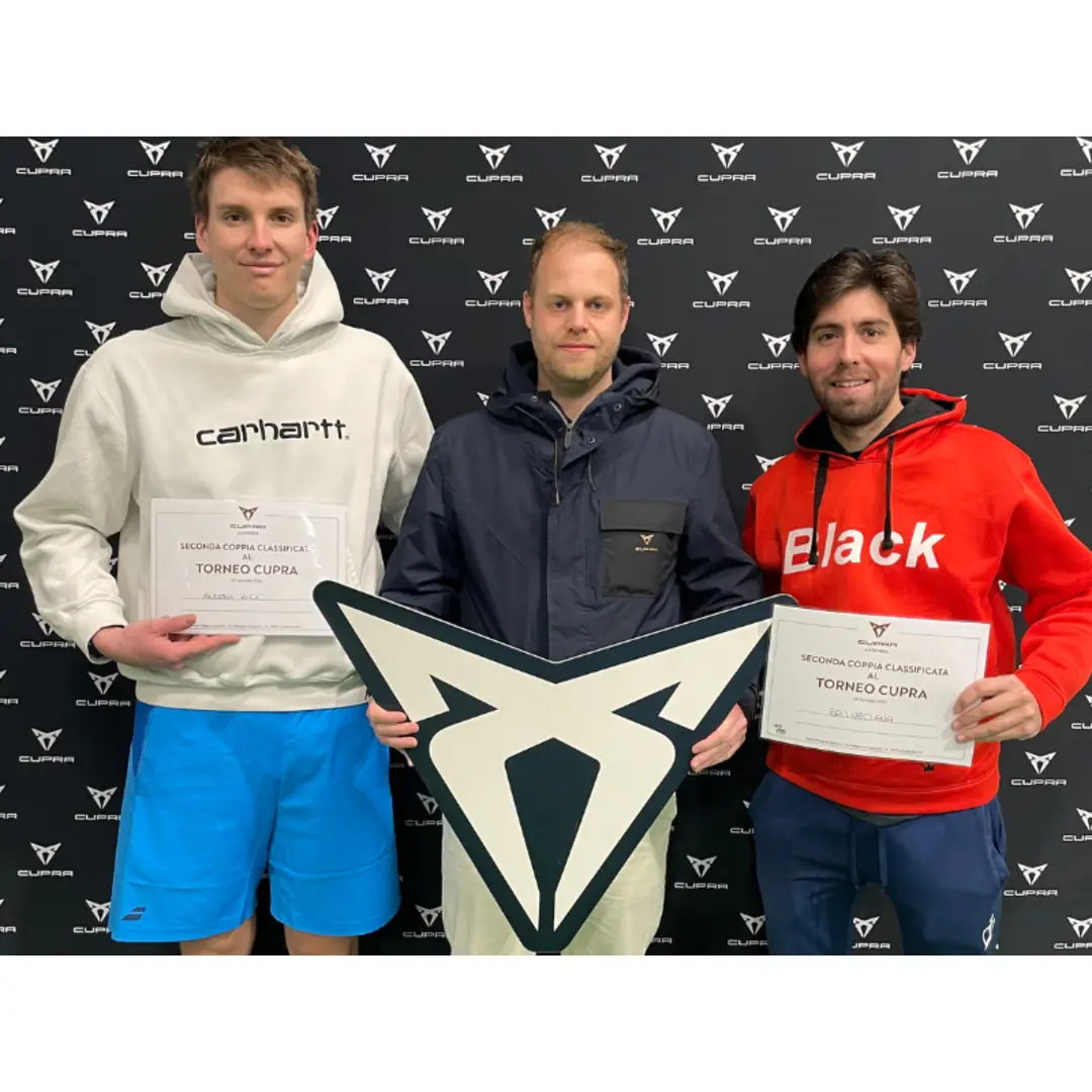 CUPRA Autovega e Padel Village di Arzignano