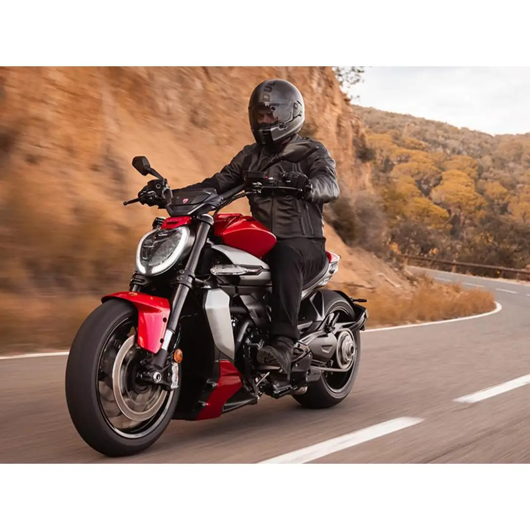 slider Nuova XDiavel V4S