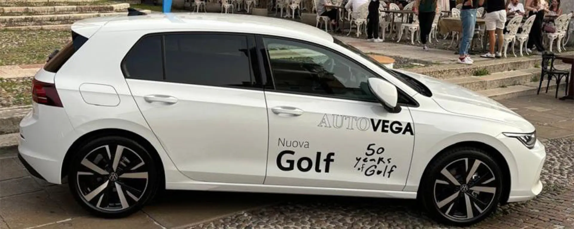 slider VOLKSWAGEN IN PIAZZA PER L'EVENTO "BASSANO SOTTO LE STELLE"