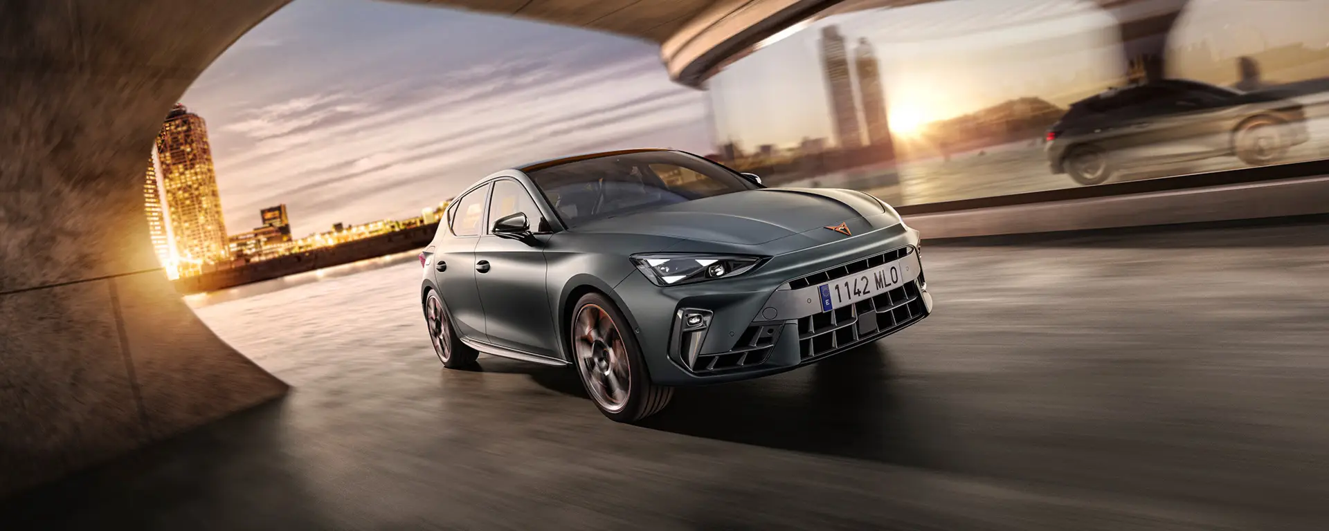 slider Nuova CUPRA Leon