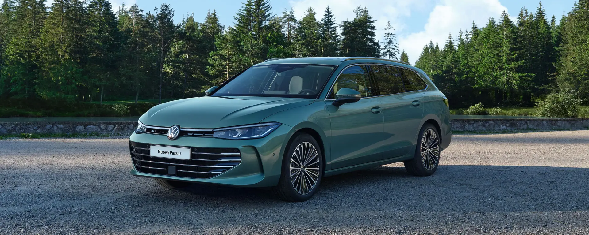 slider Nuova Passat da 529 € al mese Con Progetto Valore Volkswagen.