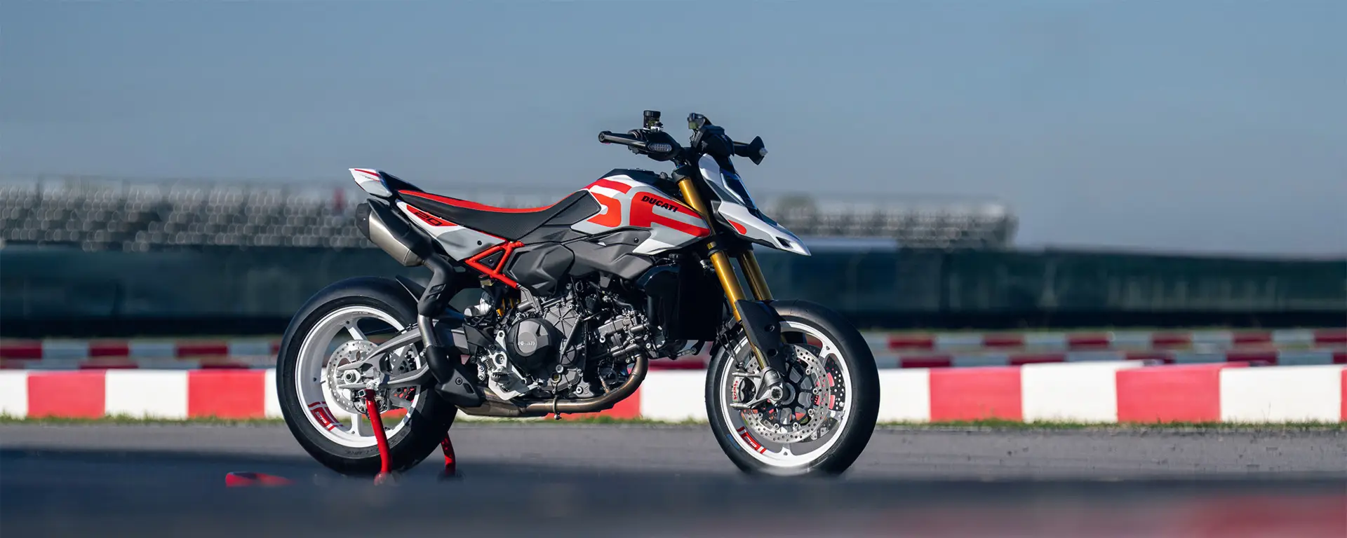Hypermotard V2 | Autovega Ducati Vicenza